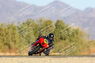 media/Mar-26-2022-CVMA (Sat) [[4461a8f564]]/Race 12 Amateur Supersport Middleweight/